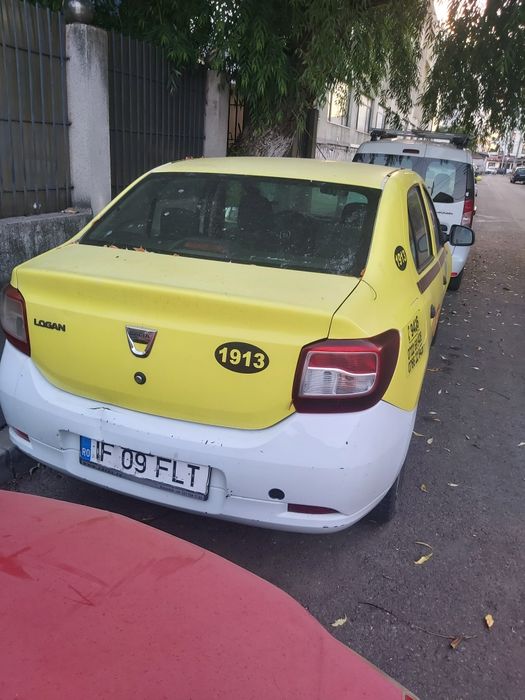 De vînzare dacia Logan break