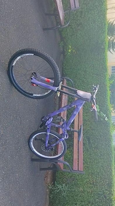 Vând furca dh marzocchi bommber super t rcv