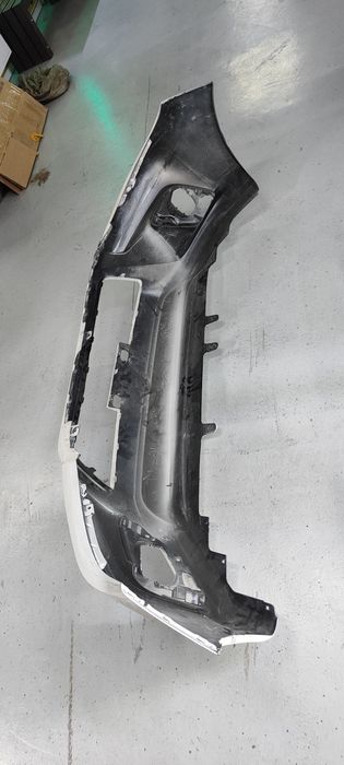 Бампера задние и передние