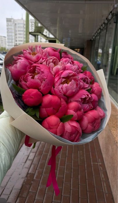 Пионы, розы, цветы букеты оптом розницу