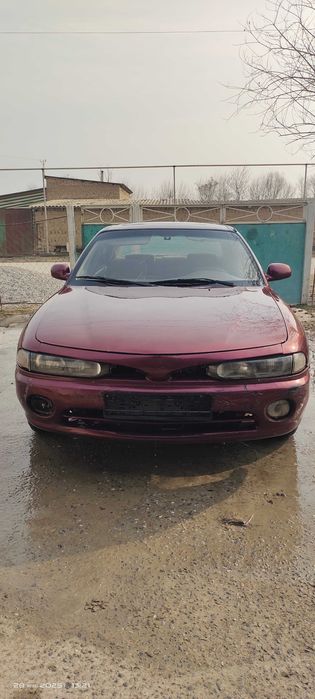 Машина митсбиши галант