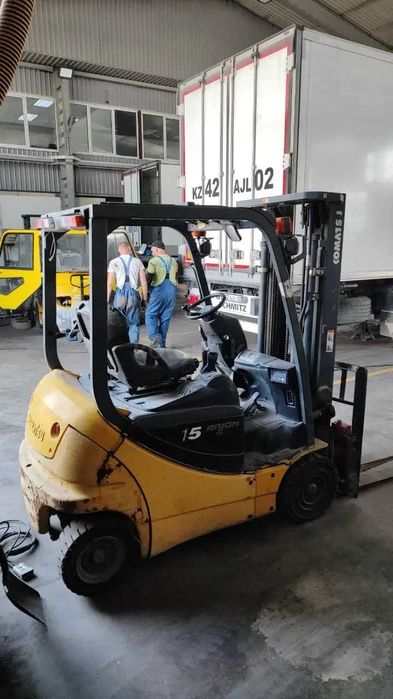 Вилочный погрузчик Komatsu FB15-12