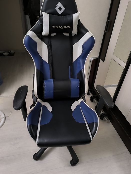 Компьютерное кресло