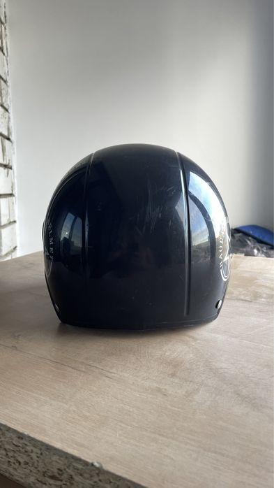 каска , шлем в отличном состояний