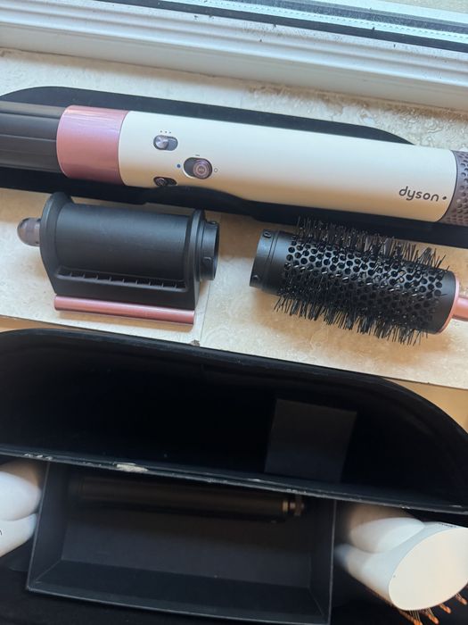 Dyson Airwrap roz