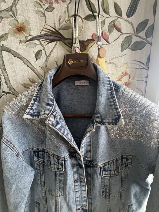 Продам джинсовую куртку A.ya brand