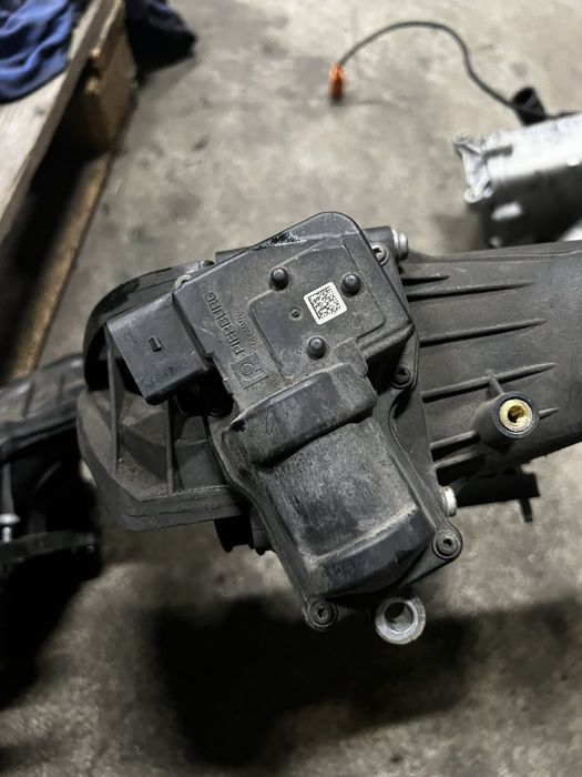 Дросел клапа за Vw,Audi A5,A6,A7,A8,Q5 3.0tdi 245кс.