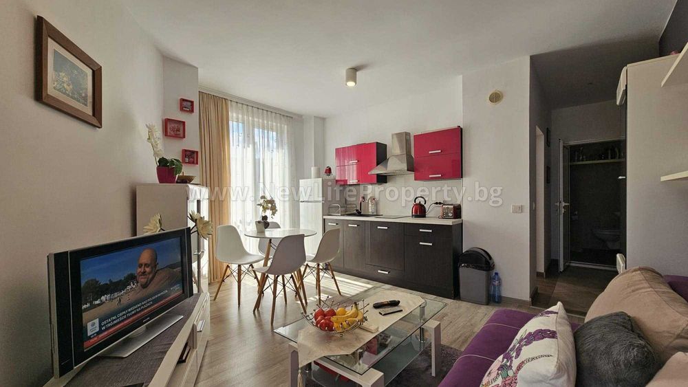 Продава се Двустаен апартамент в к.к. Слънчев бряг - 53 кв.м за 1453 €/кв.м - Снимка #4