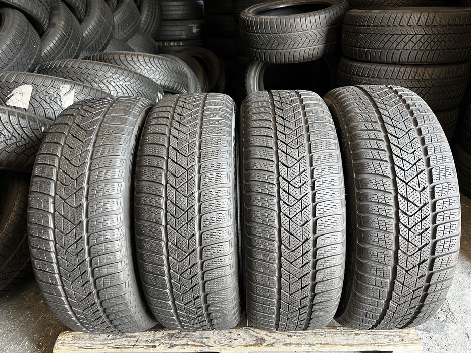 4 anvelope iarna 225/45/19 , Pirelli , RunFlat , 6-6.7 mm !