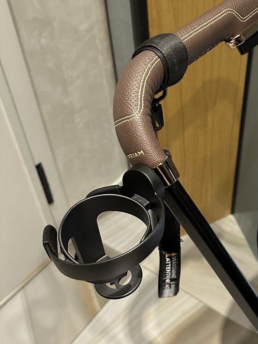 Електрическа количка Cybex e-priam + столче с база