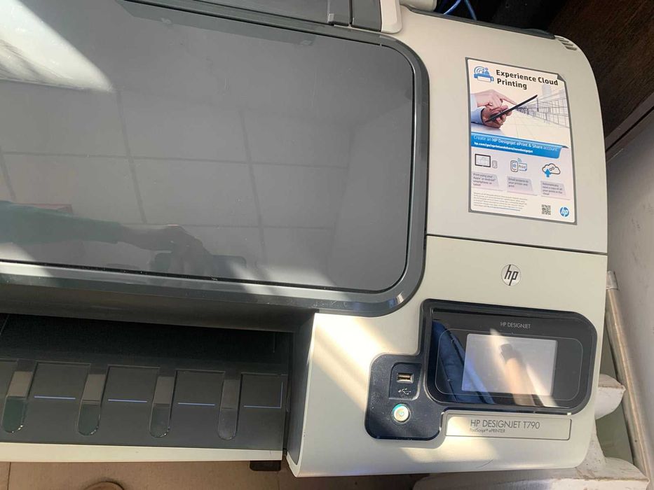 Плоттер HP Designjet T790