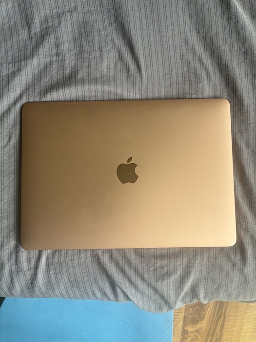 Macbook air m1 256 gb 8 ram