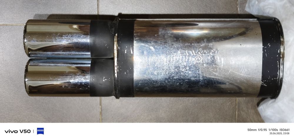 Спортивный глушитель всемирно известной фирмы Ремус.