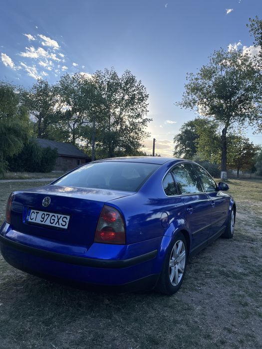 Vând Passat B5.5