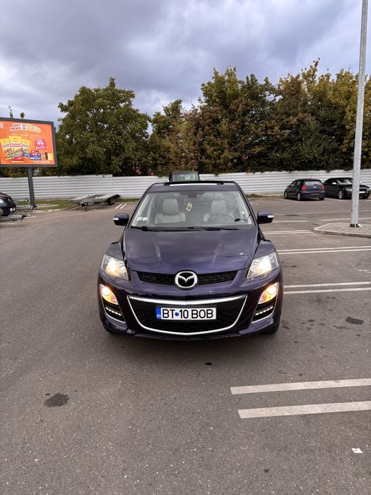 Vand sau schimb Mazda cx7.