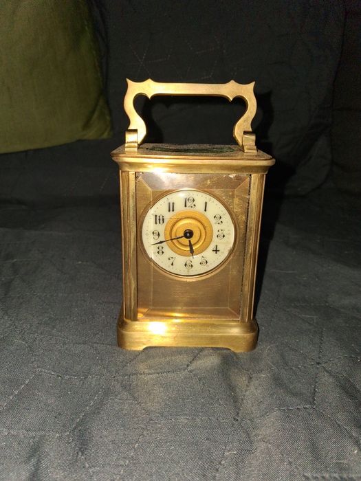 Ceas de călătorie ofițer