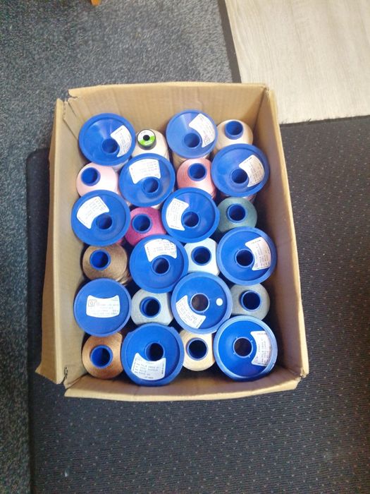 30 conuri ață de 60 pentru piele