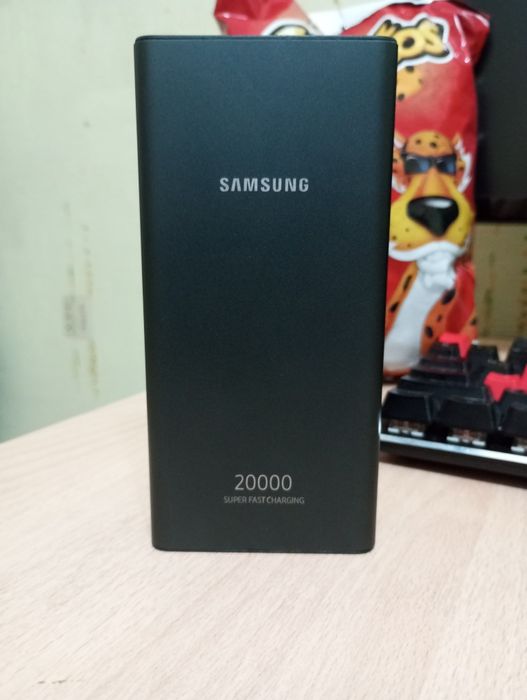 Повербанк Samsung 20000. Срочно!!!