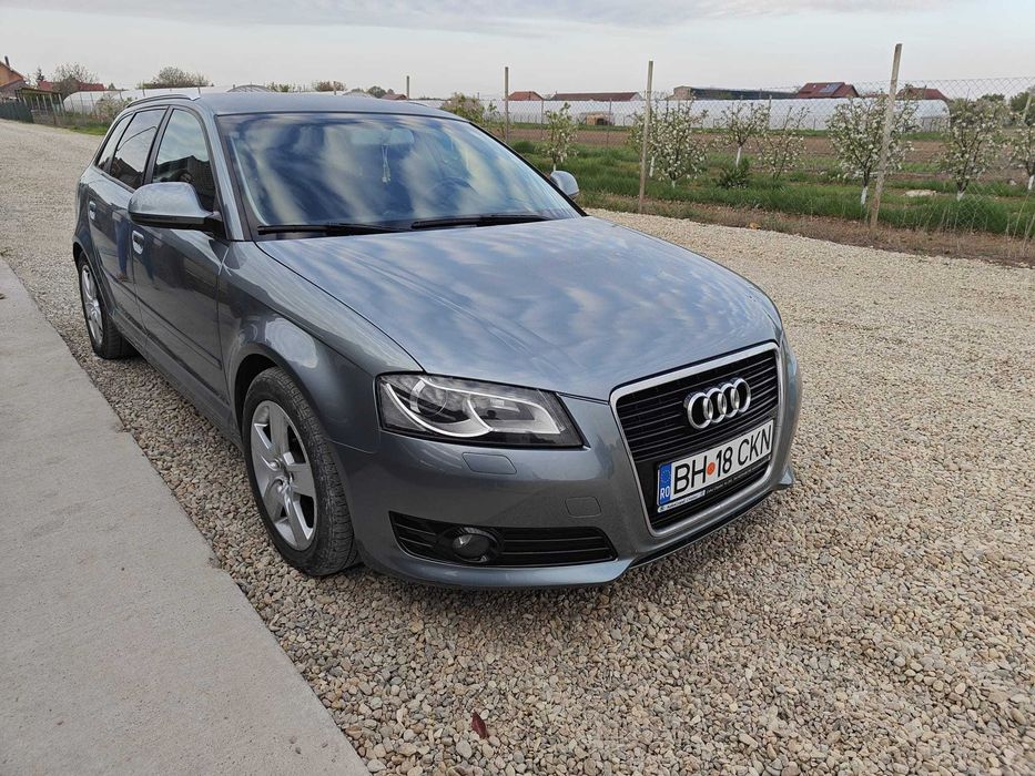 AUDI A3 Sportback 2010 — imagine 1