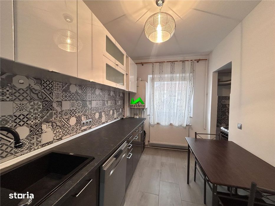 Apartament de inchiriat 3 camere 2 bai Sibiu Strand