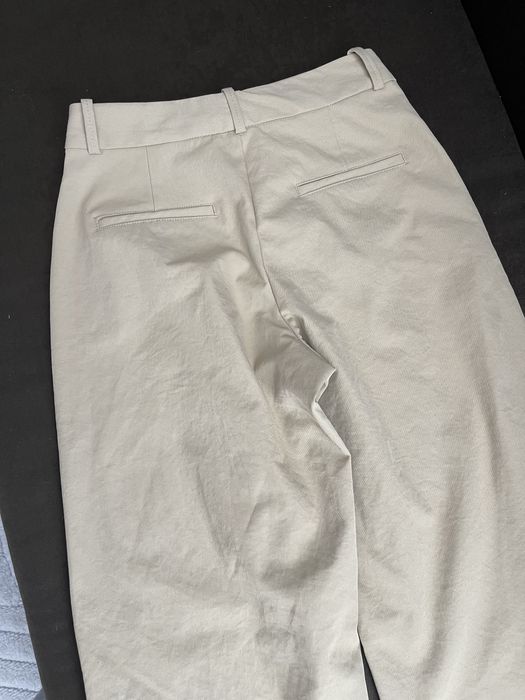 Нов бежов панталон Zara, широк крачол