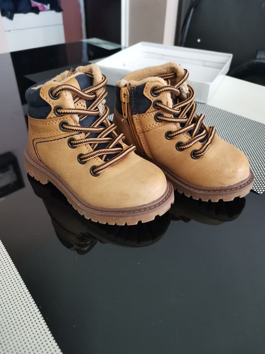 Детски кубинки цвят горчица