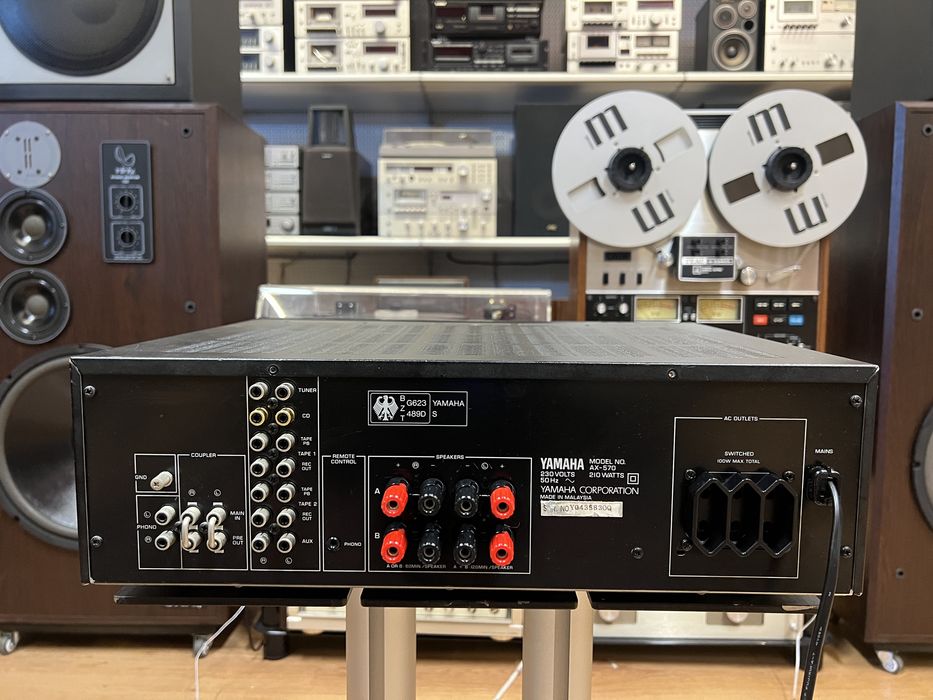 Amplificator/Statie YAMAHA AX-570