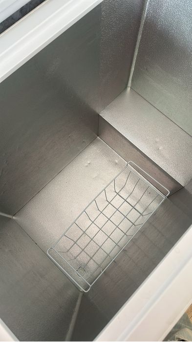 Продам морозильник Срочно