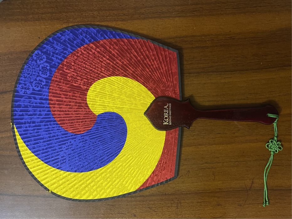 Веер на подарок, Корея