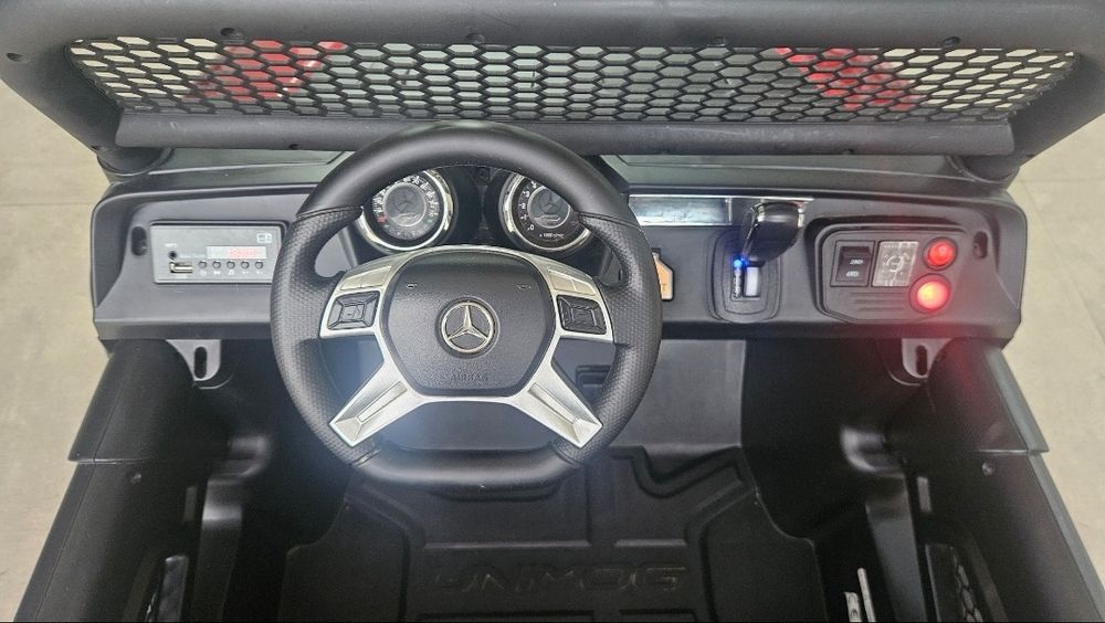 Masinuta Electrica Mercedes 4 X 4 cu telecomanda