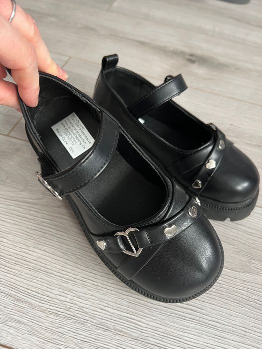 Детски официални обувки за момиче