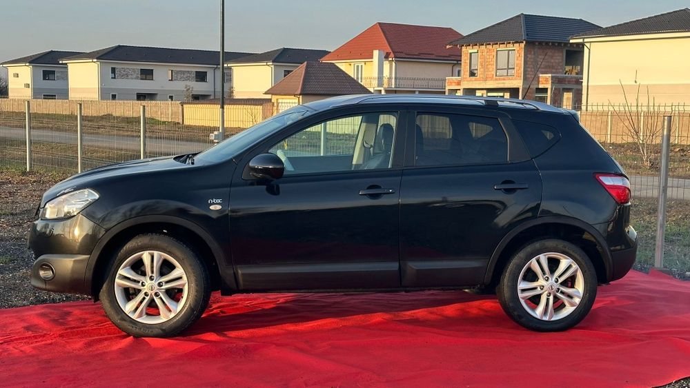 Nissan Qashqai 2.0 diesel Tekna edition n-tec full option