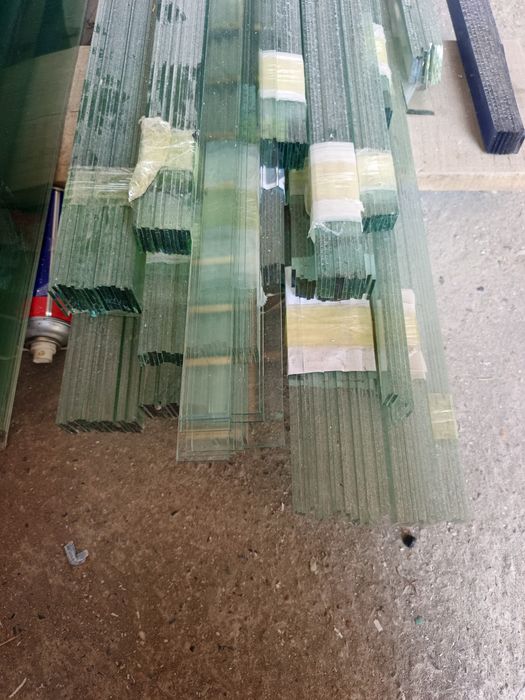 Oyna atxod palasa qalinligi 3.2mm uzunligi 260sm eni 3sm