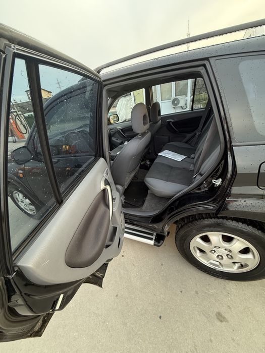 Schimb cu semiremorca prelata standard Toyota rav4