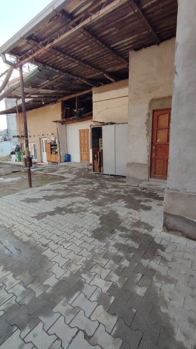 Uy sotiladi 3,6 sotix Yunusobod ipoteka bor.