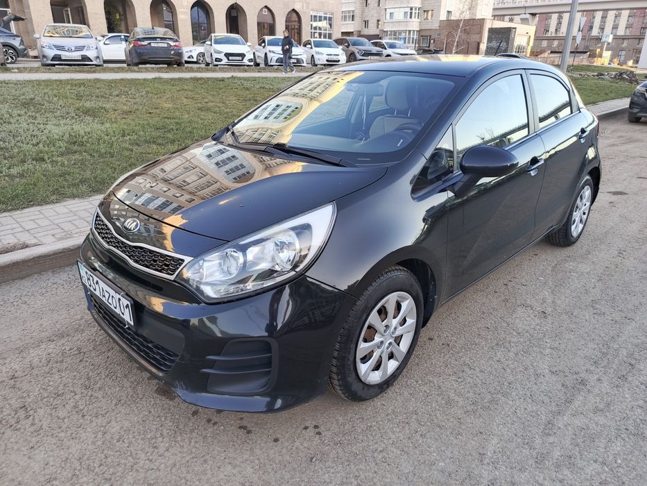 Продам автомобиль KIA RIO