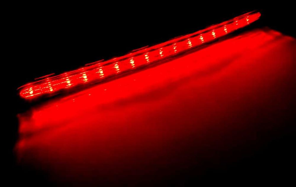 Трети стоп за спирачка за Mercedes CLK W209 Мерцедес ЦЛК в209 багажник