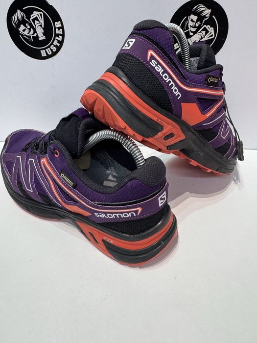 Туристически обувки SALOMON GORE-TEX . Номер 38.5