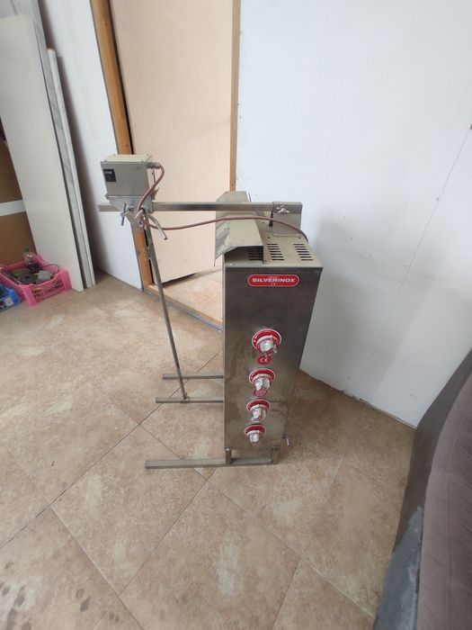 Продам аппарат для шаурмы 155.000