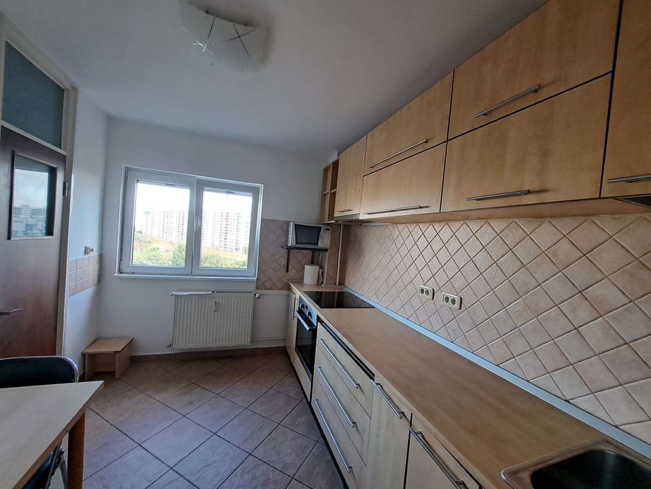 Proprietar 2 cam str. Lujerului/la 4 min de metrou si in fata Parcului