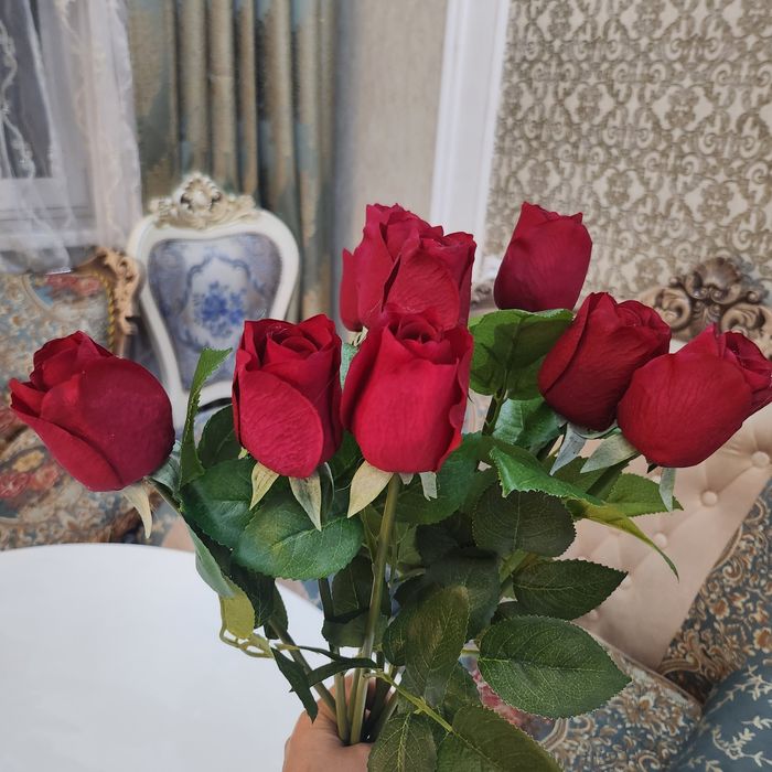 Искусственные розы