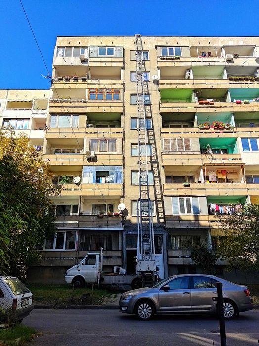 Хаспел под наем.Строителен асансьор.Товарна автовишка.Мебелен лифт