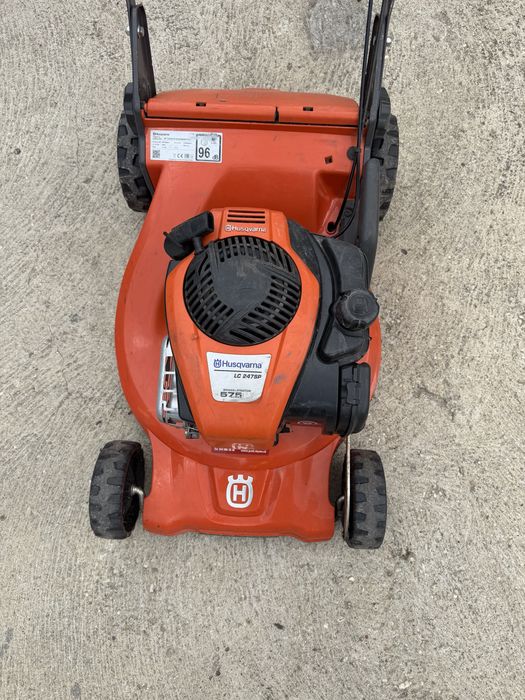 Косачка Husqvarna LC247SP