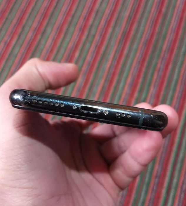 Iphone 11 pro 64Gb yomkst 71%