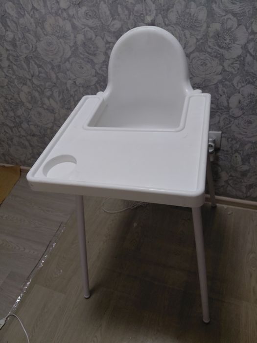 Стул для кормления детский