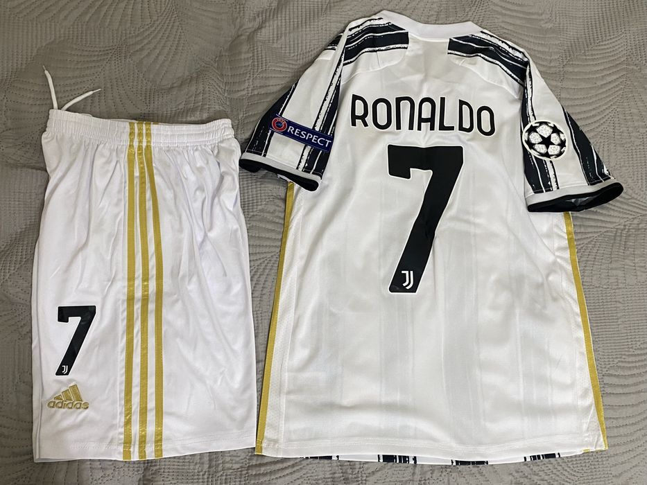 Футбольная форма Роналдо Ювентус номер 7