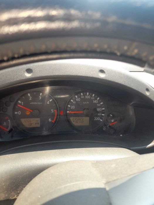 Nissan Navara D40 2.5