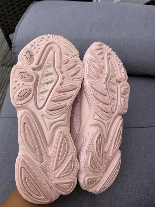 Adidas ozweego 38.5