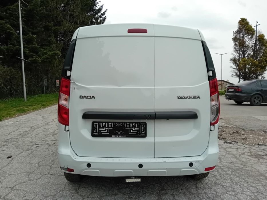 Продавам Дачия Докер 1.5dci 2021г.