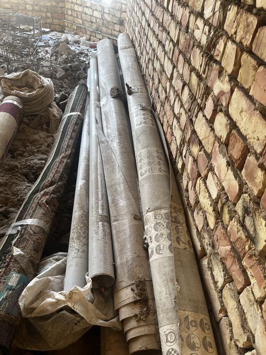 Двери и ленолиум